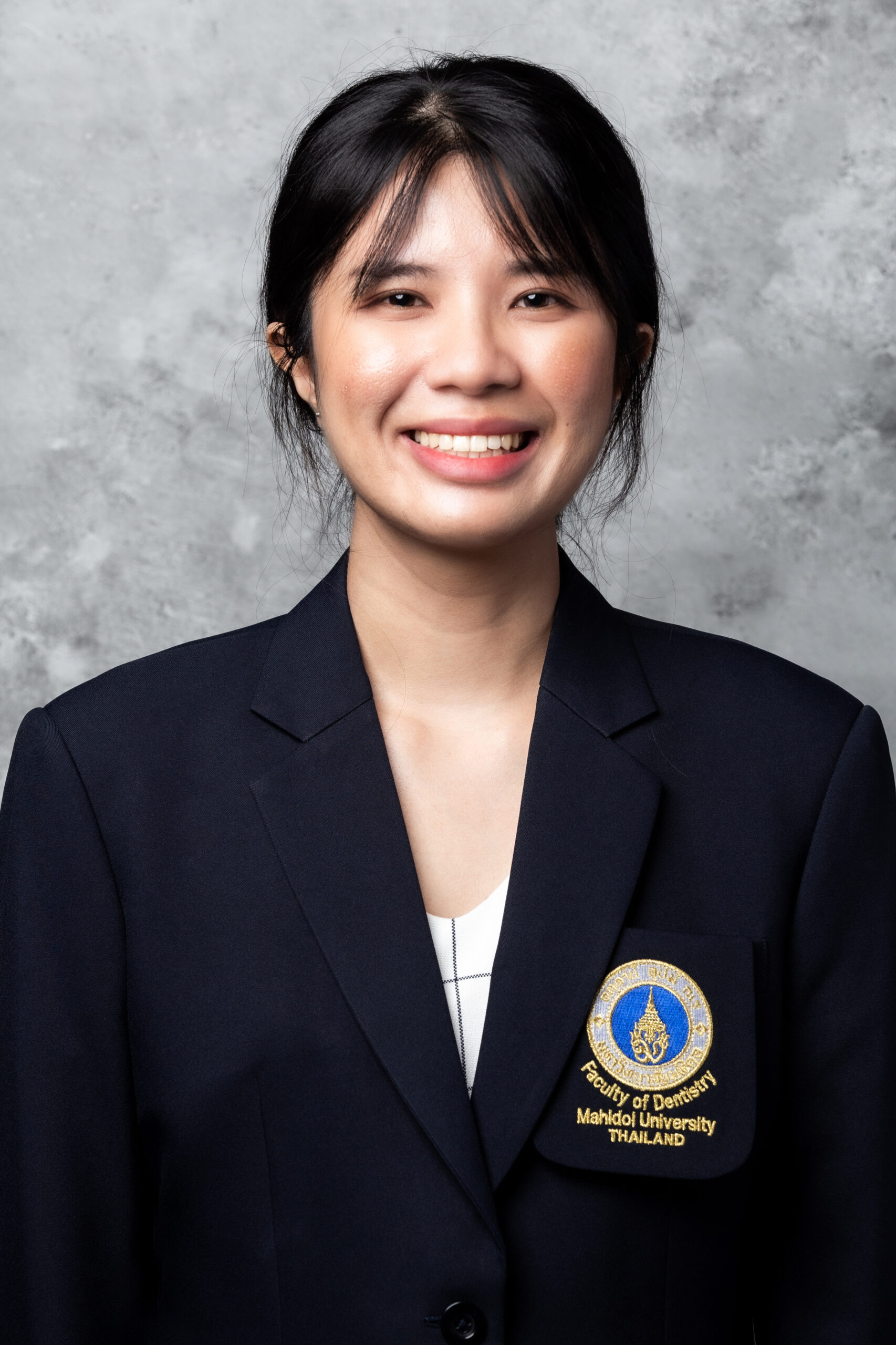 นางสาวกาญจนา สุวรพันธ์