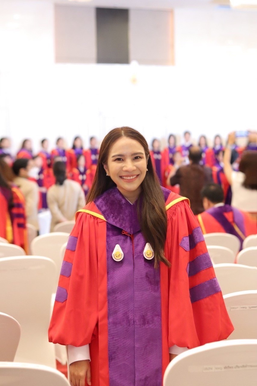 ทพญ.นภัสวรรณ บุญฤทธิ์