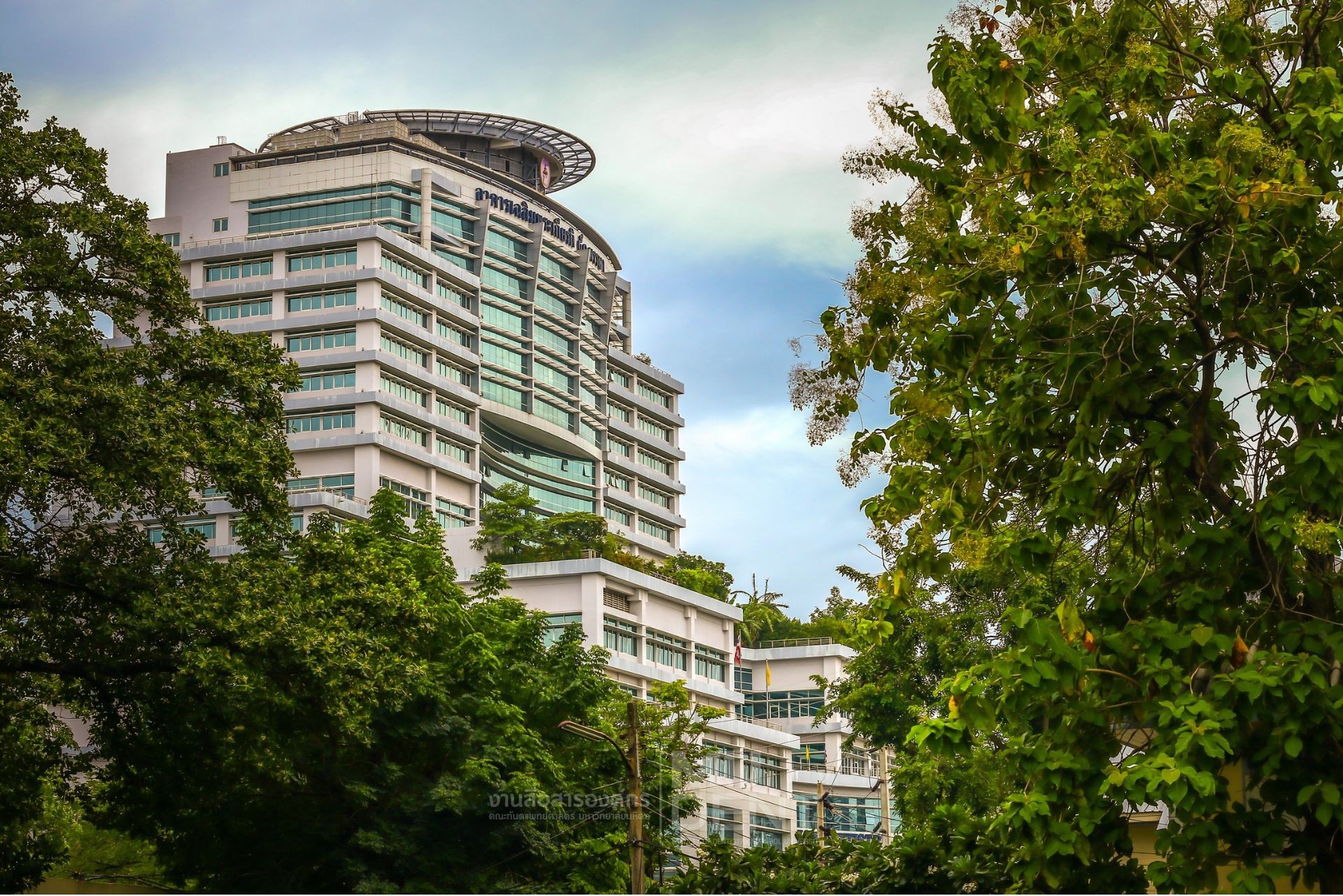 ทุนจากคณะฯ (1920 x 1920 px) - 2